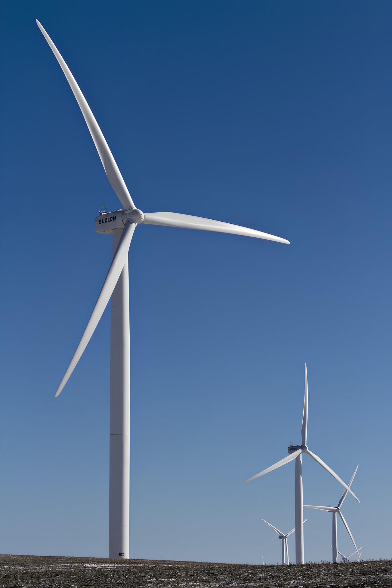 Wind turbine installation supervised by owner's engineers